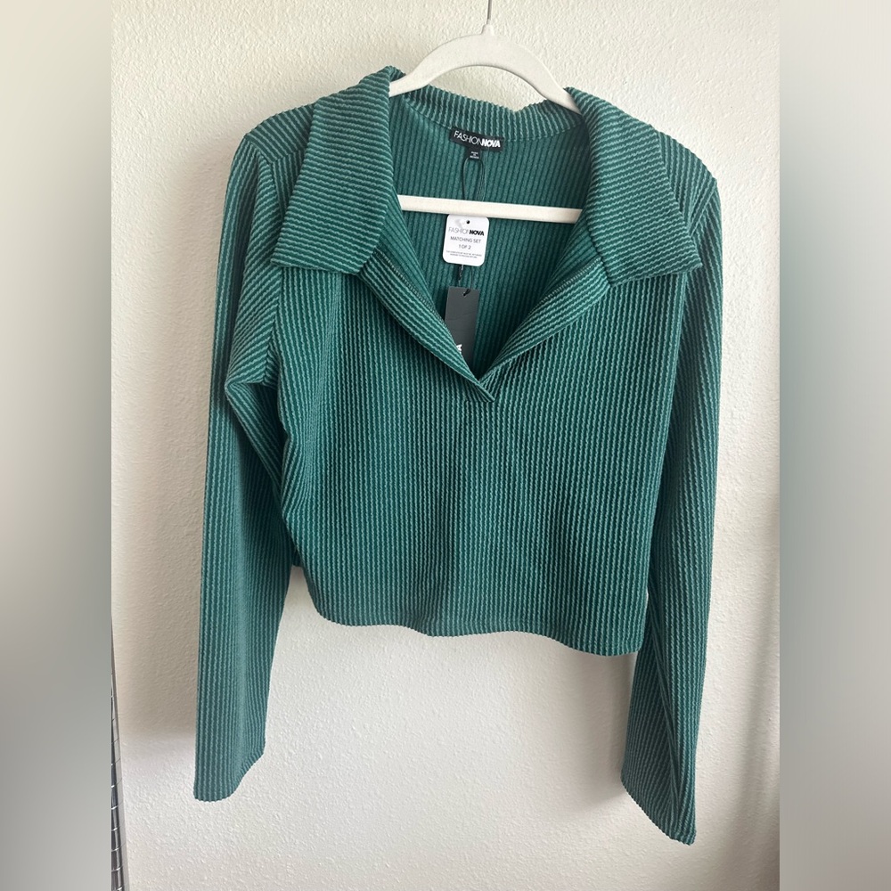 FASHION NOVA JOSIE Ribbed HUNTER Green Set.